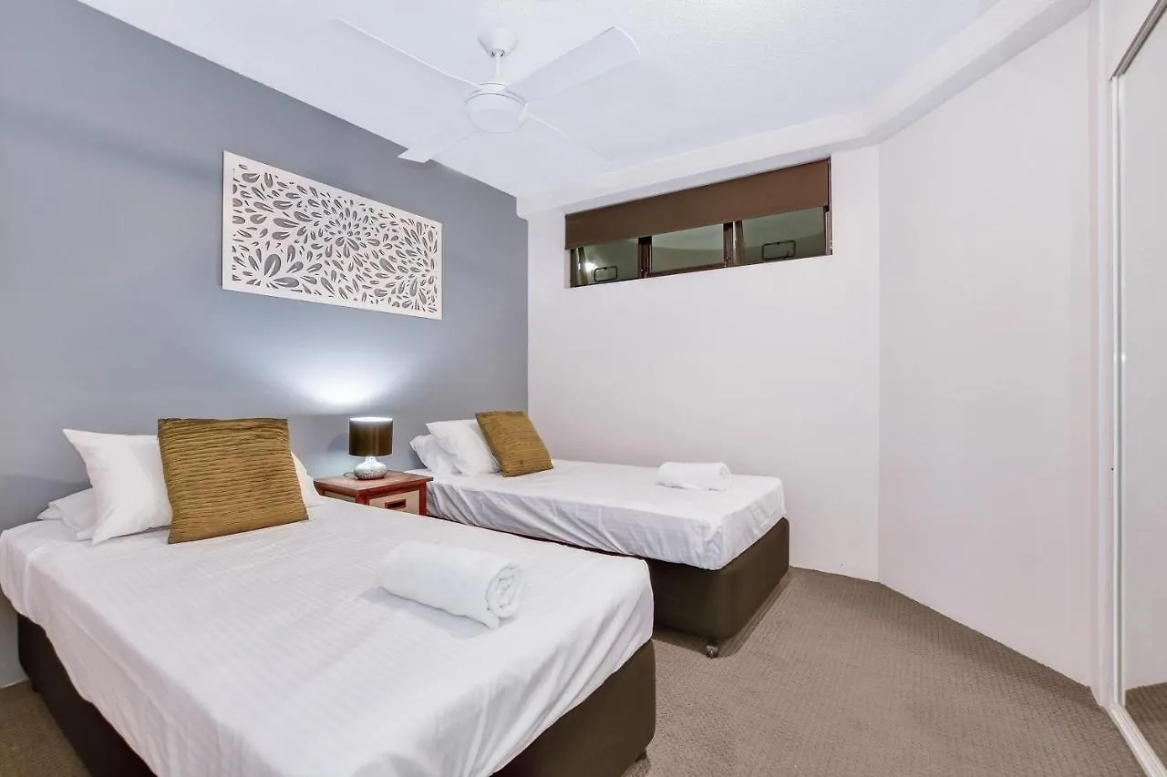 Apartment Second Floor 2 Bedroom Mooloolaba Escape - Caribbean Resort