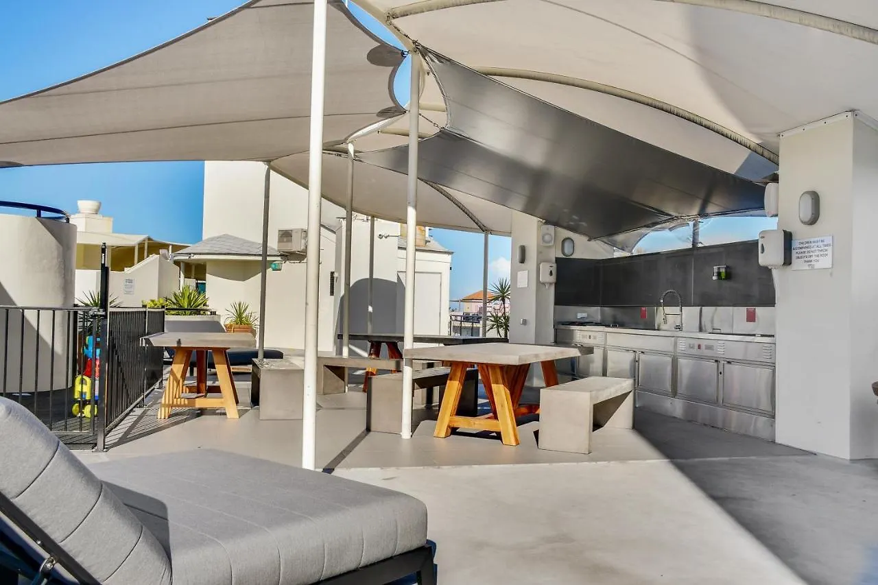 Second Floor 2 Bedroom Mooloolaba Escape - Caribbean Resort Apartment
