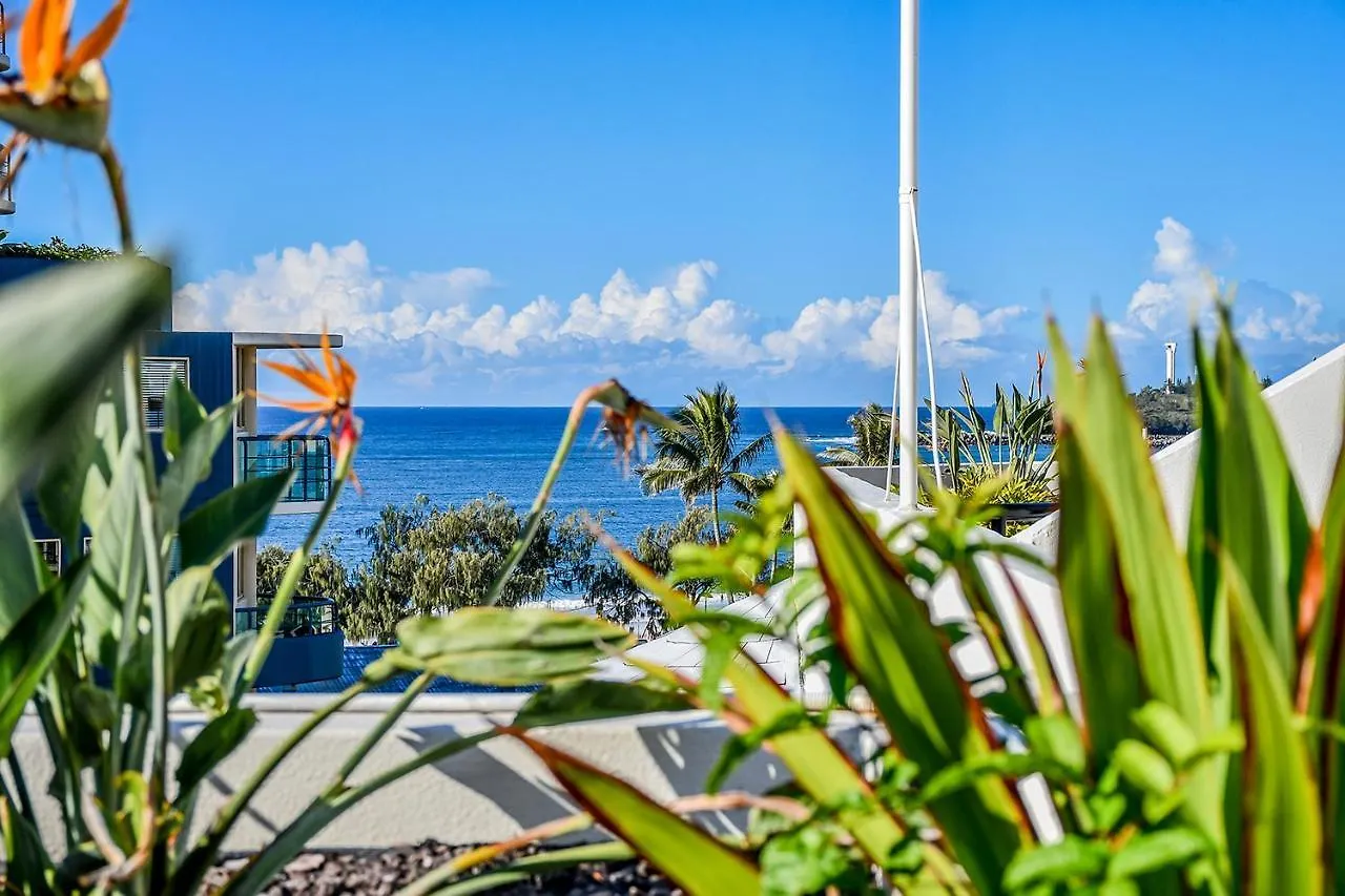 Second Floor 2 Bedroom Mooloolaba Escape - Caribbean Resort Australia